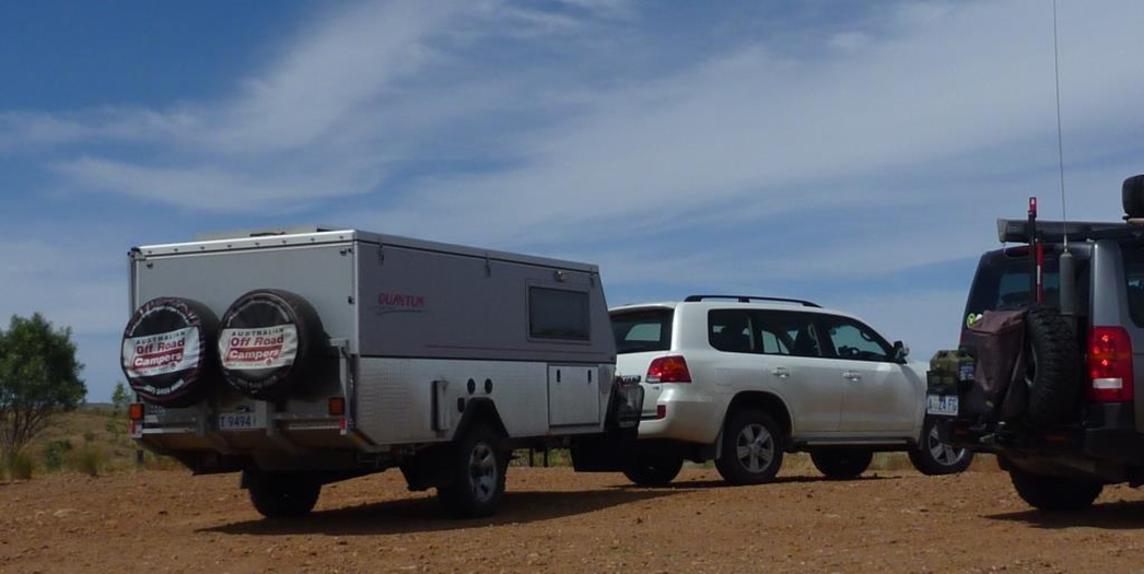 Hybrid off-road camper