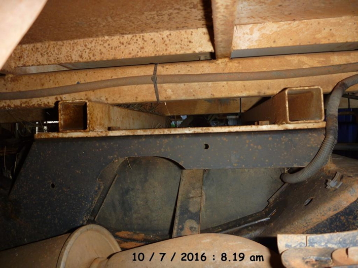 Rear tray mount
