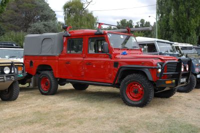 Late model Defender 130