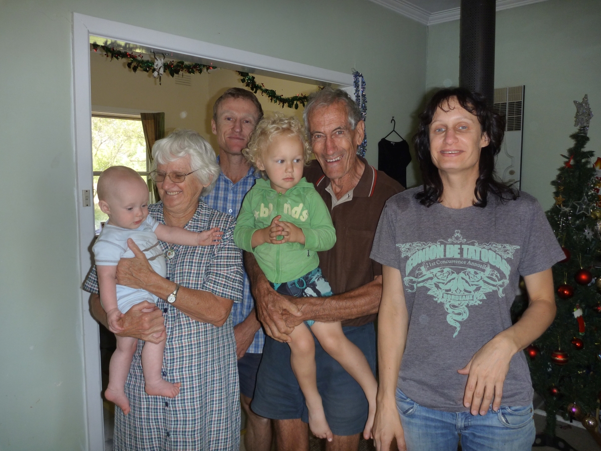David, Margaret, Heather Hewitt & family 2012